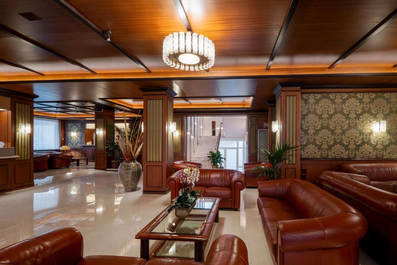 Hotel Delle Palme Lecce Dış mekan fotoğraf