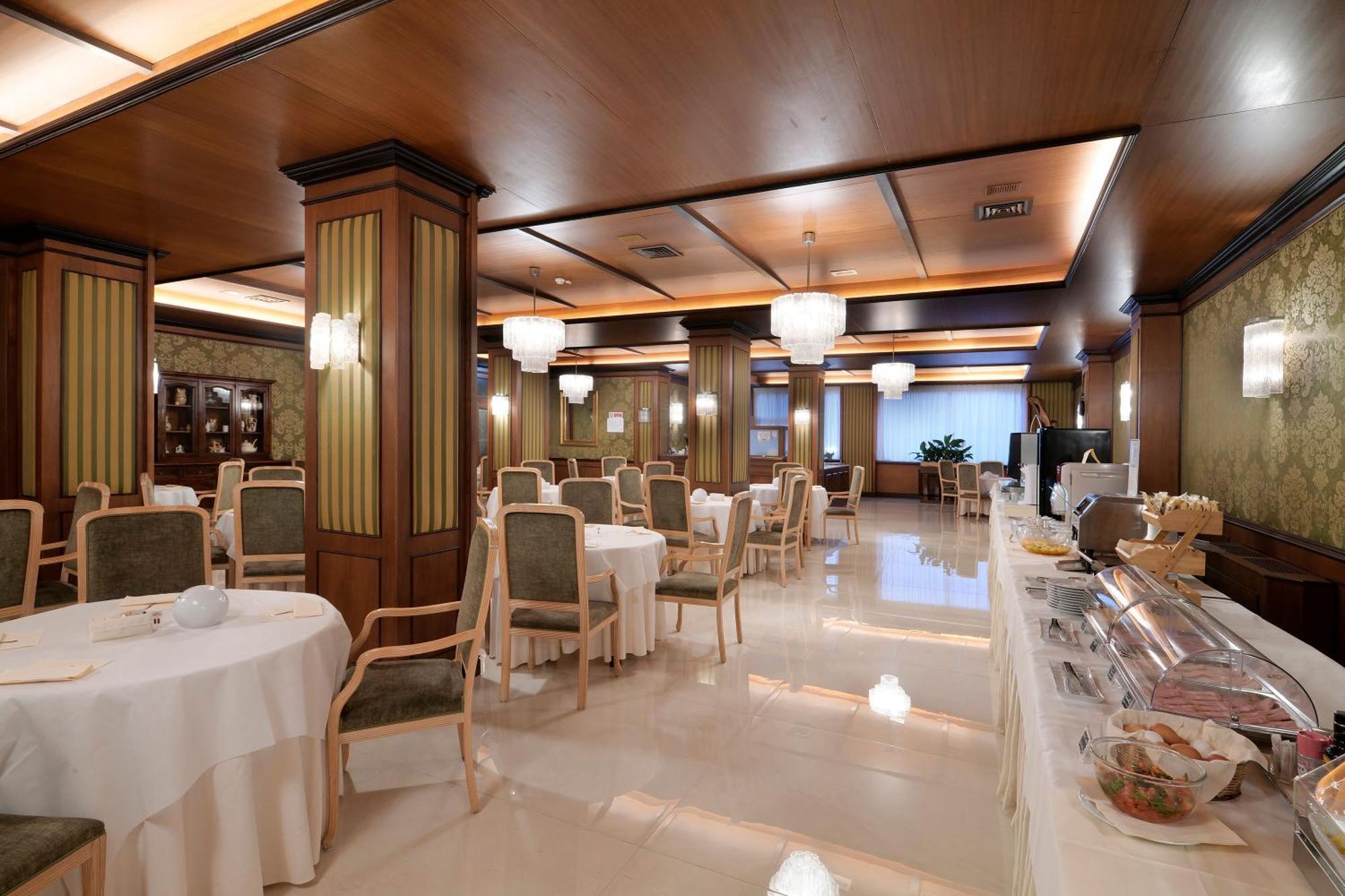 Hotel Delle Palme Lecce Dış mekan fotoğraf