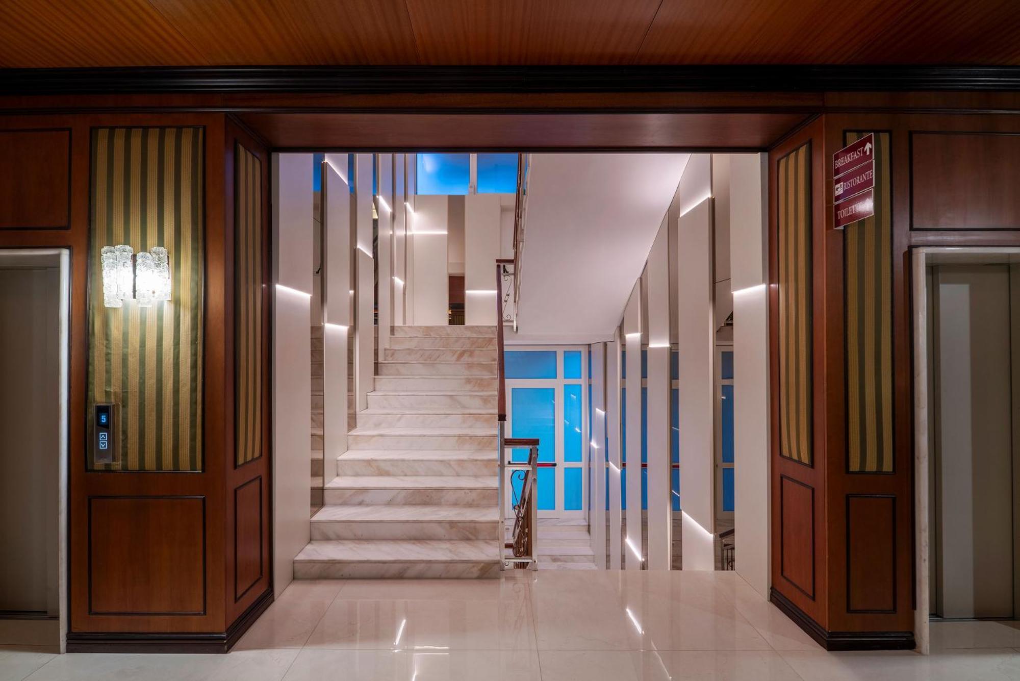 Hotel Delle Palme Lecce Dış mekan fotoğraf