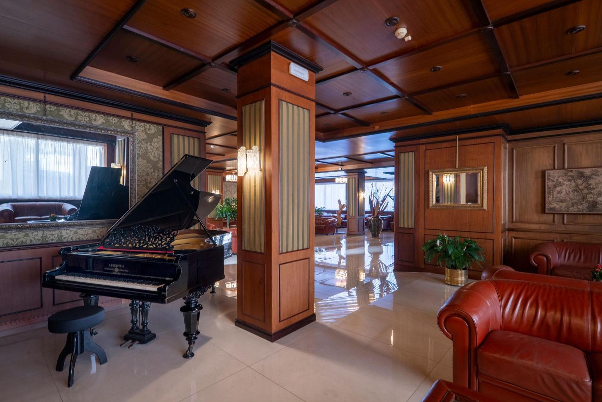 Hotel Delle Palme Lecce Dış mekan fotoğraf