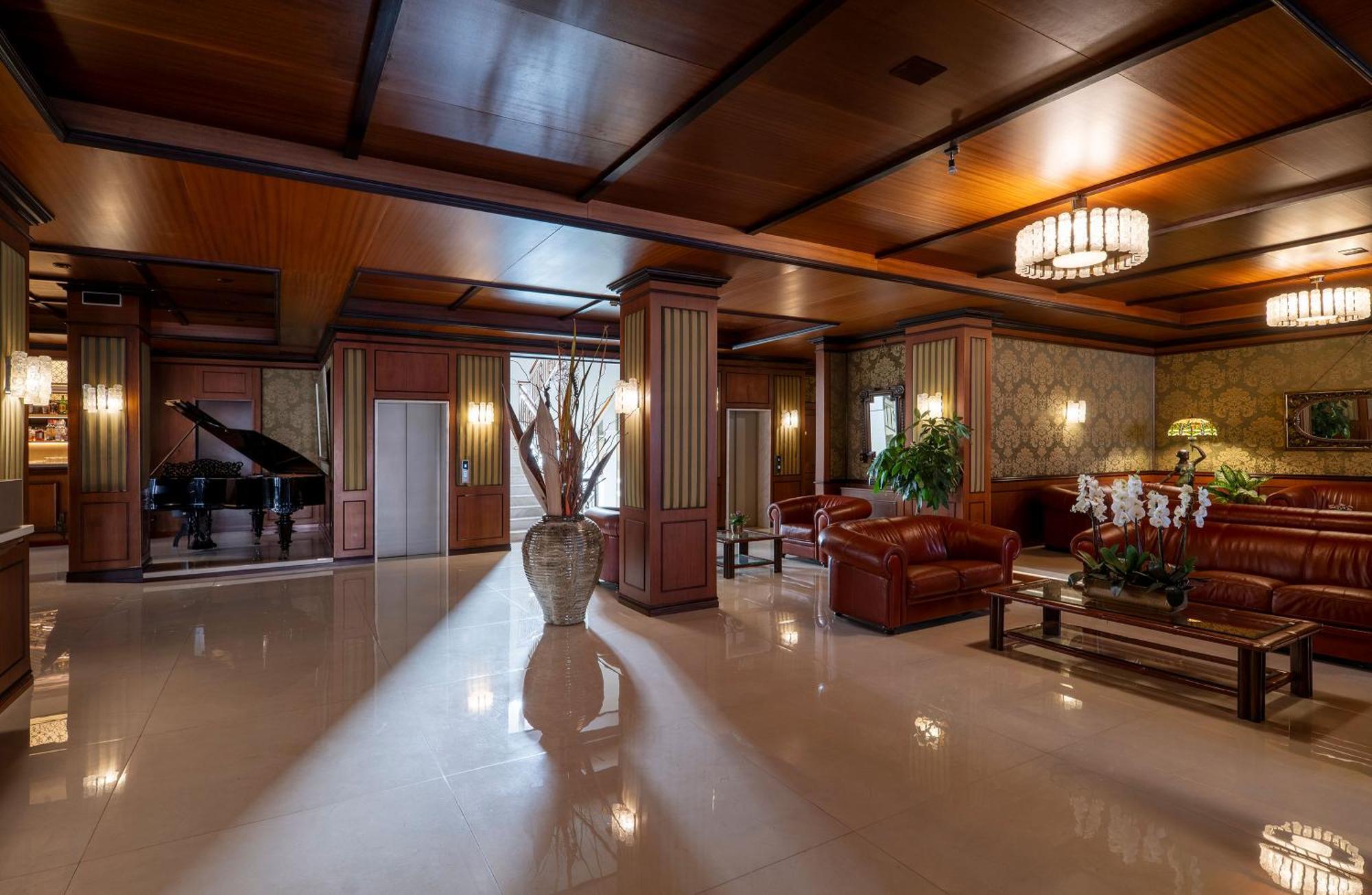 Hotel Delle Palme Lecce Dış mekan fotoğraf